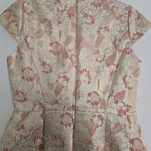 Vince Camuto Pink and Cream Backless Dress - Picture 6 of 8